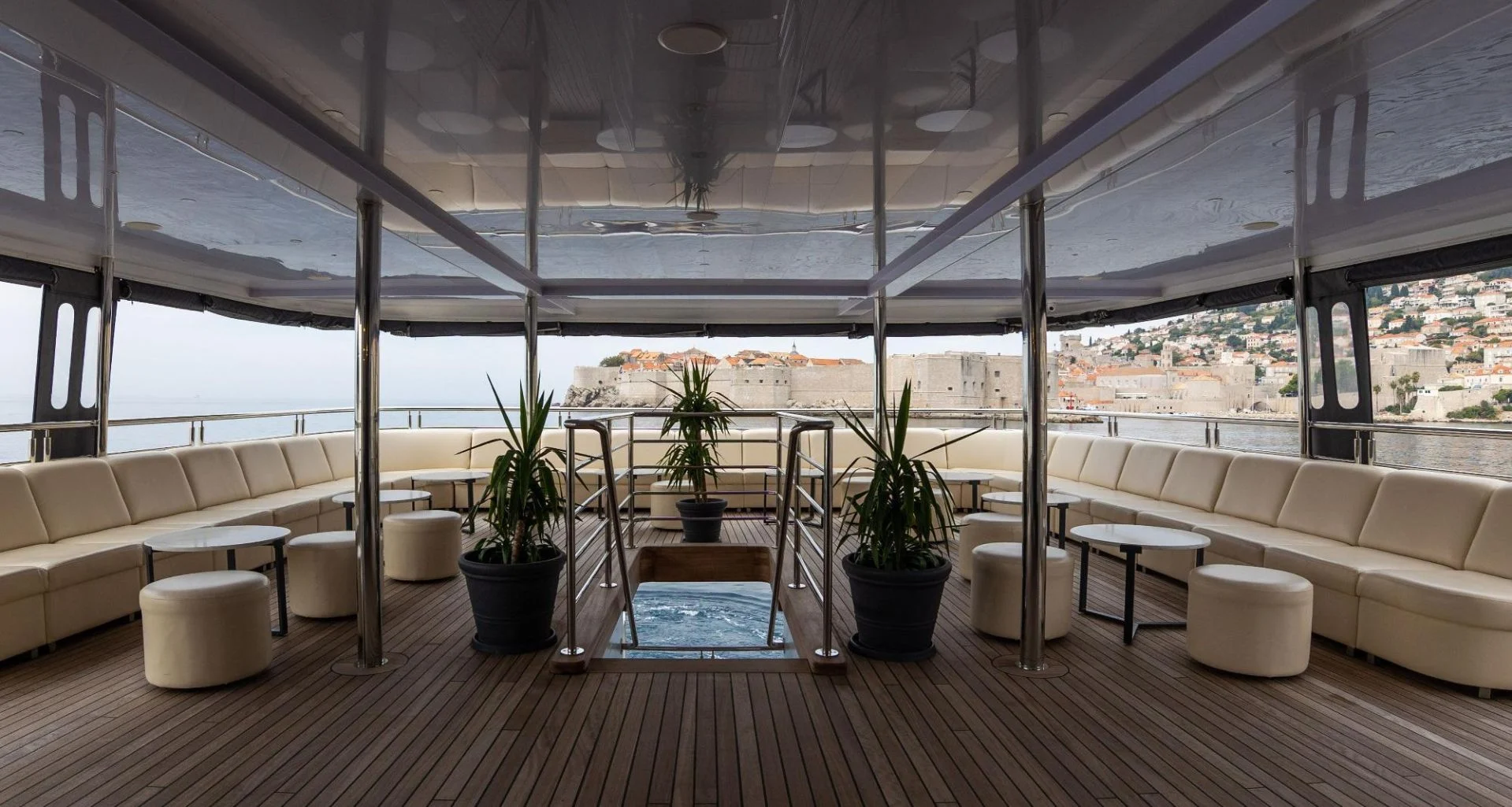 An image of Lady Eleganza yacht