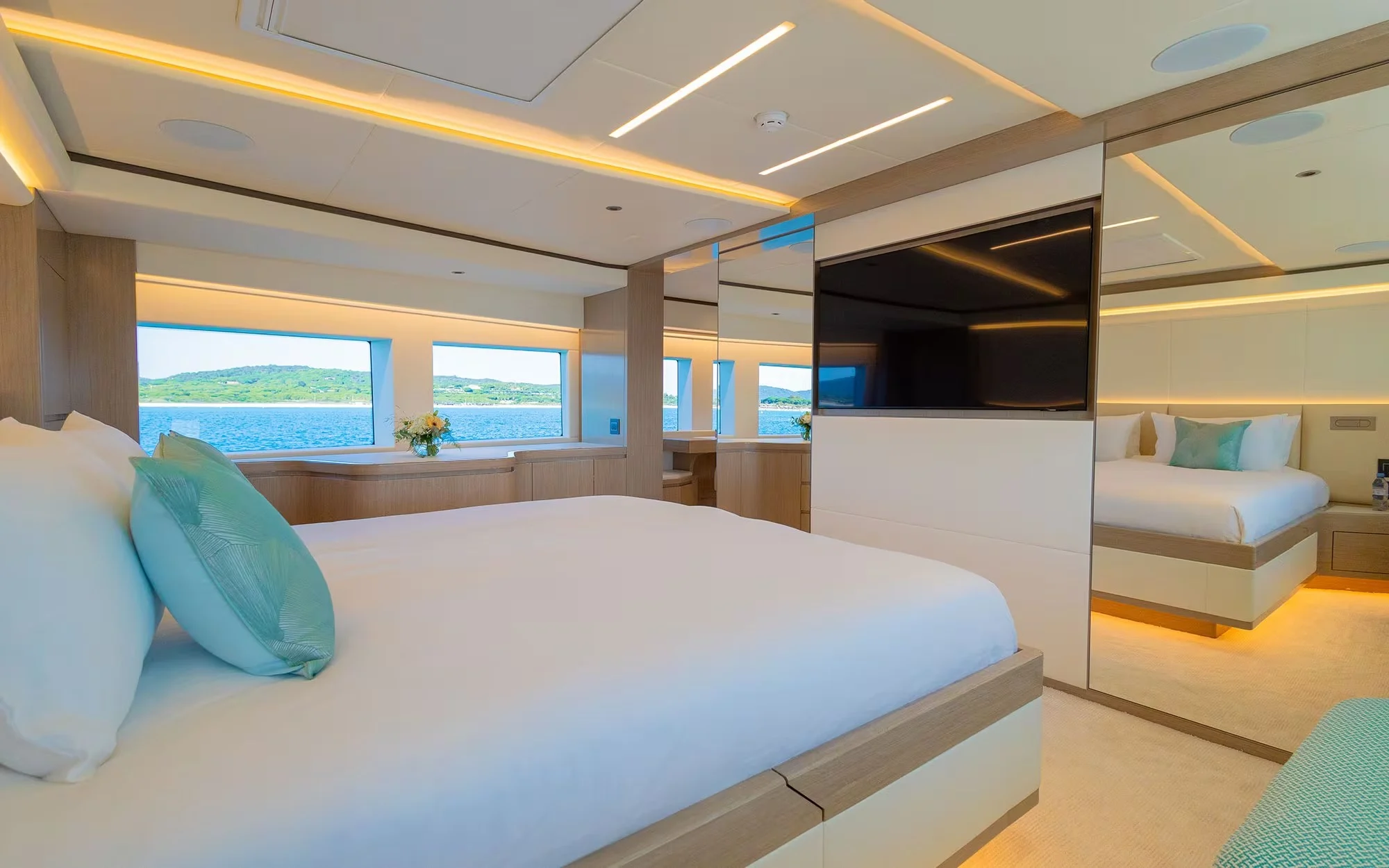 An image of Watermachine yacht