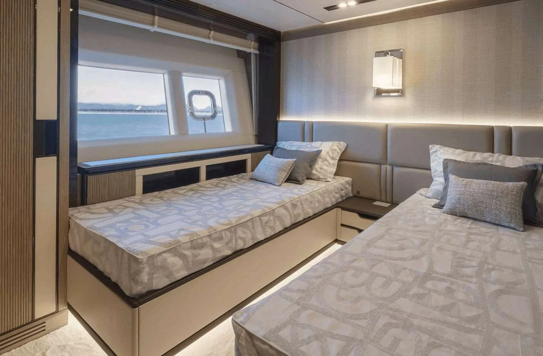 An image of Four Joys yacht