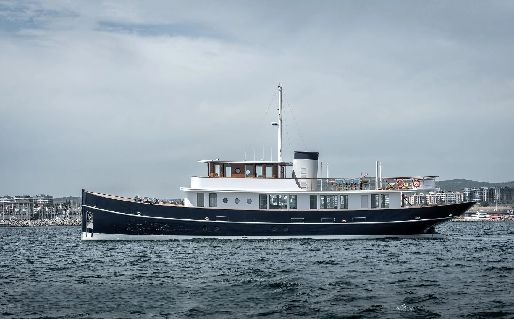 An image of Far Niente yacht